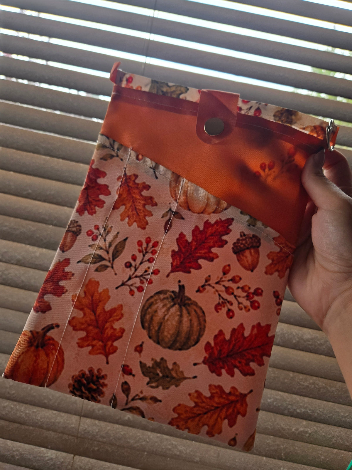🍁 Autumn Leaves Book Sleeve