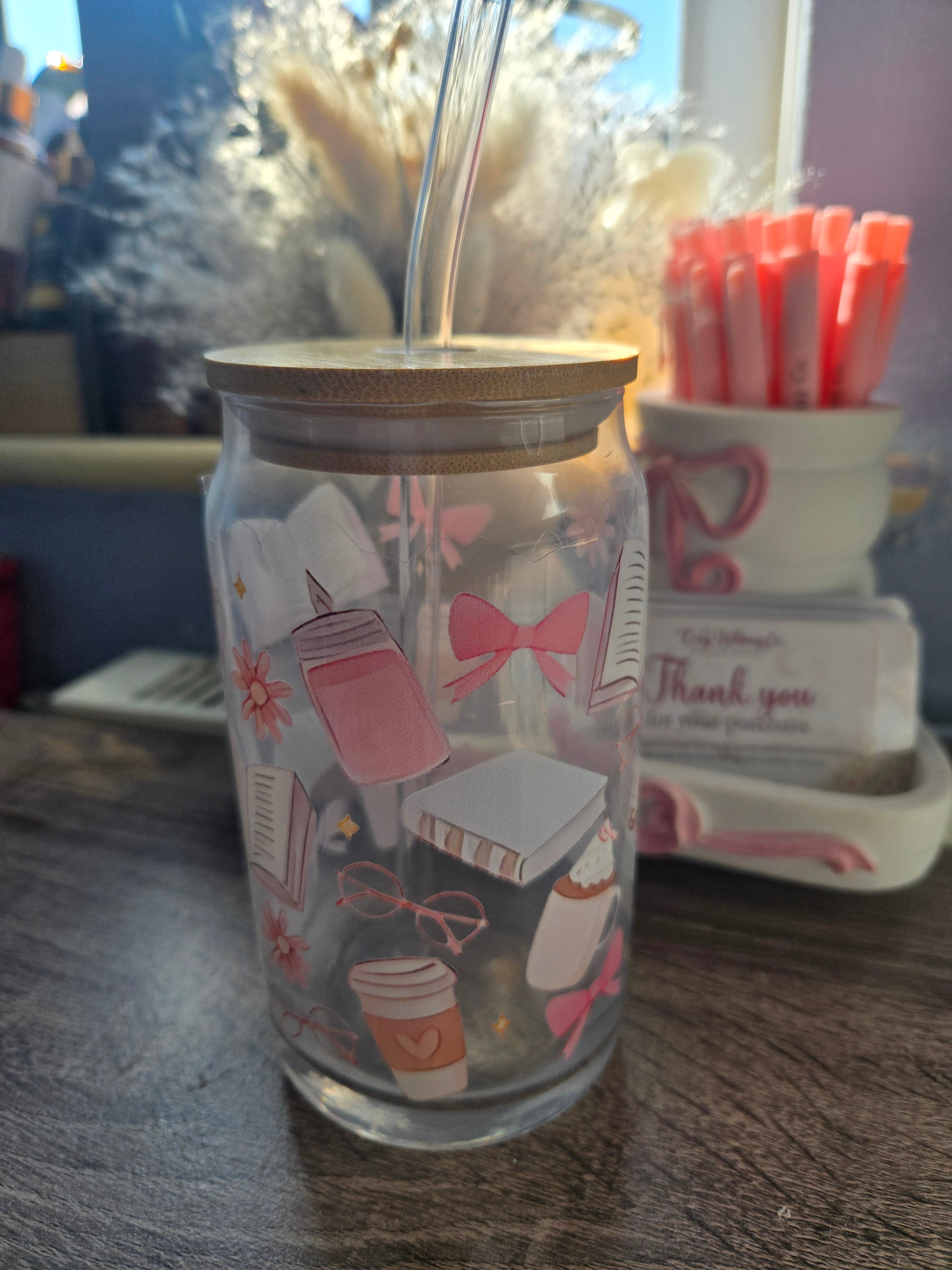 Romanticised glass tumbler