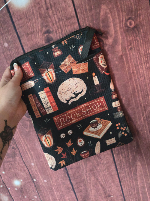 Cosy Bookshop Book Sleeve