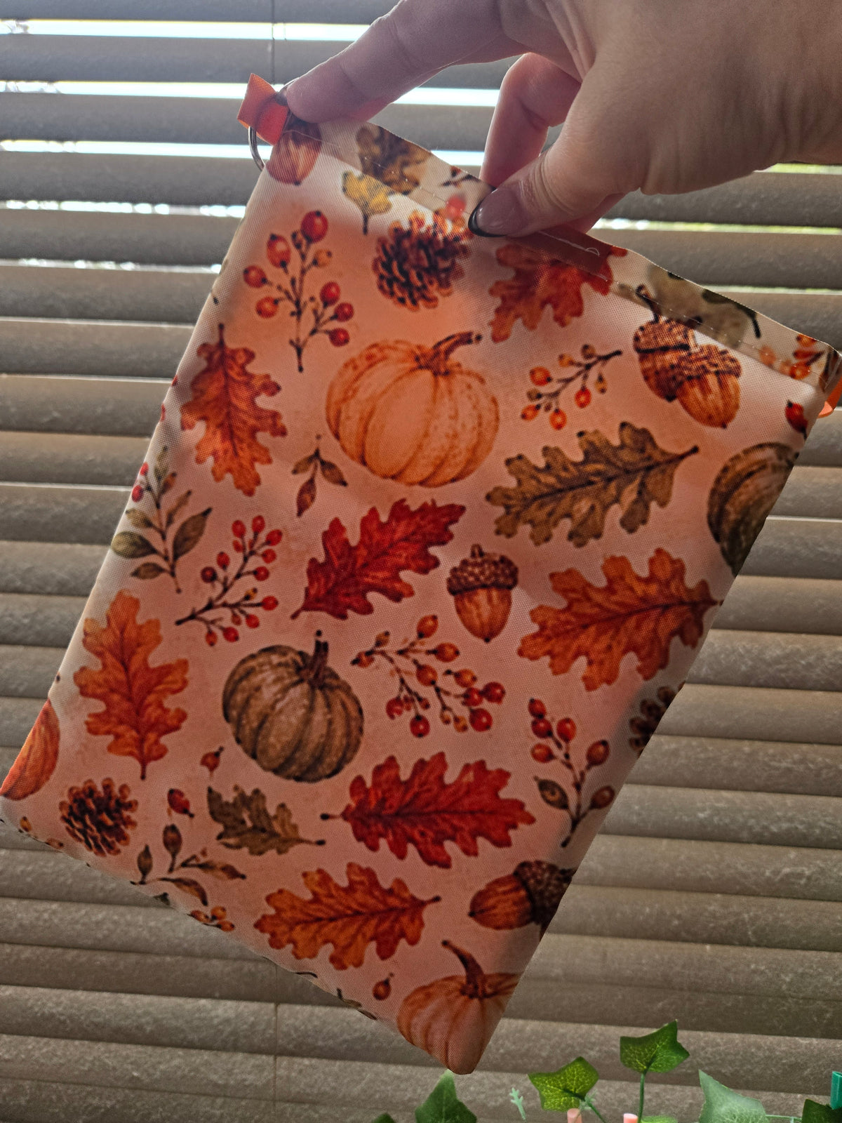🍁 Autumn Leaves Book Sleeve