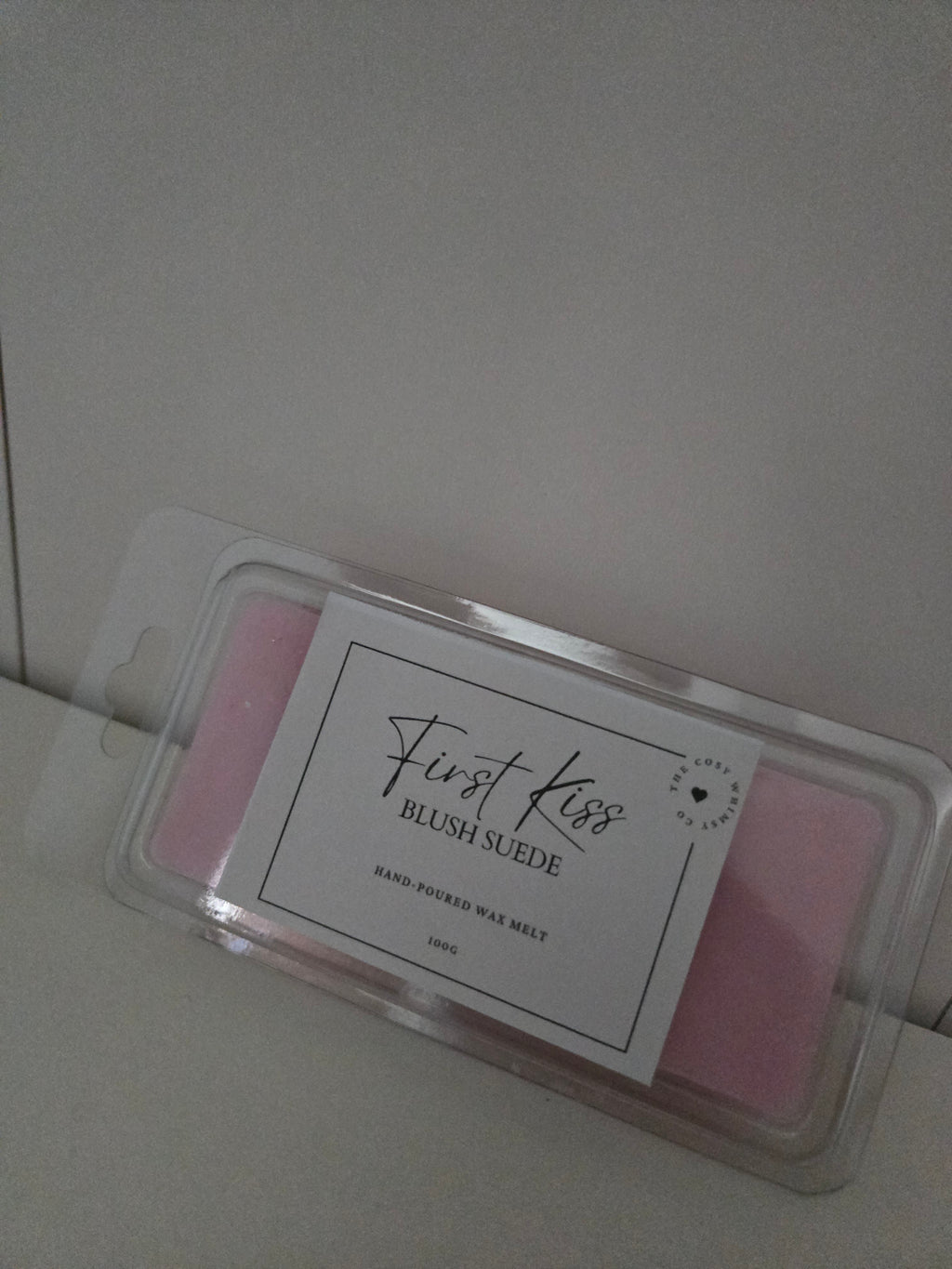 First kiss wax melt