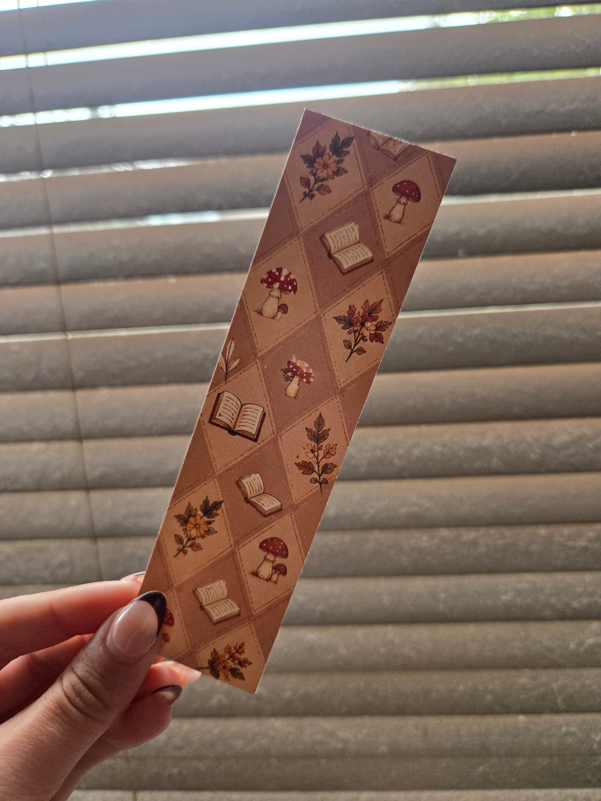 🍄 Autumn Tales Bookmark